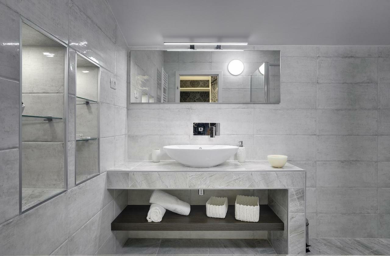 Gallery Apartment *