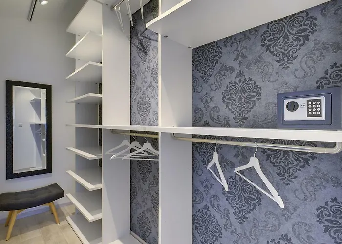 Gallery Apartment